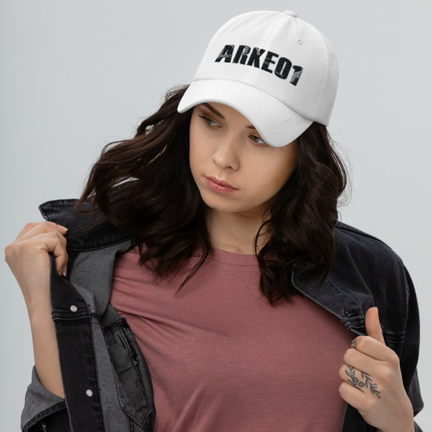 Arkeo1 B&W hat